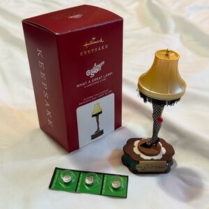 BNIB HALLMARK KEEPSAKE 2020 What A Great Lamp ‘A Christmas Story’ Xmas Ornament